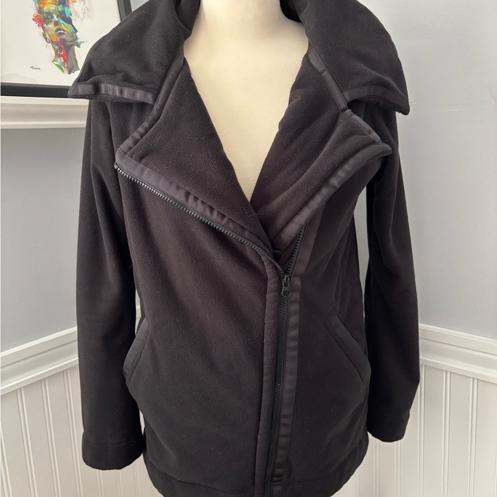 Lululemon Fleece Heavy Moto Jacket Sz 6 black
